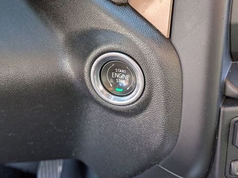 Used 2019 Chevrolet Silverado 1500 High Country w/ Technology Package image 29