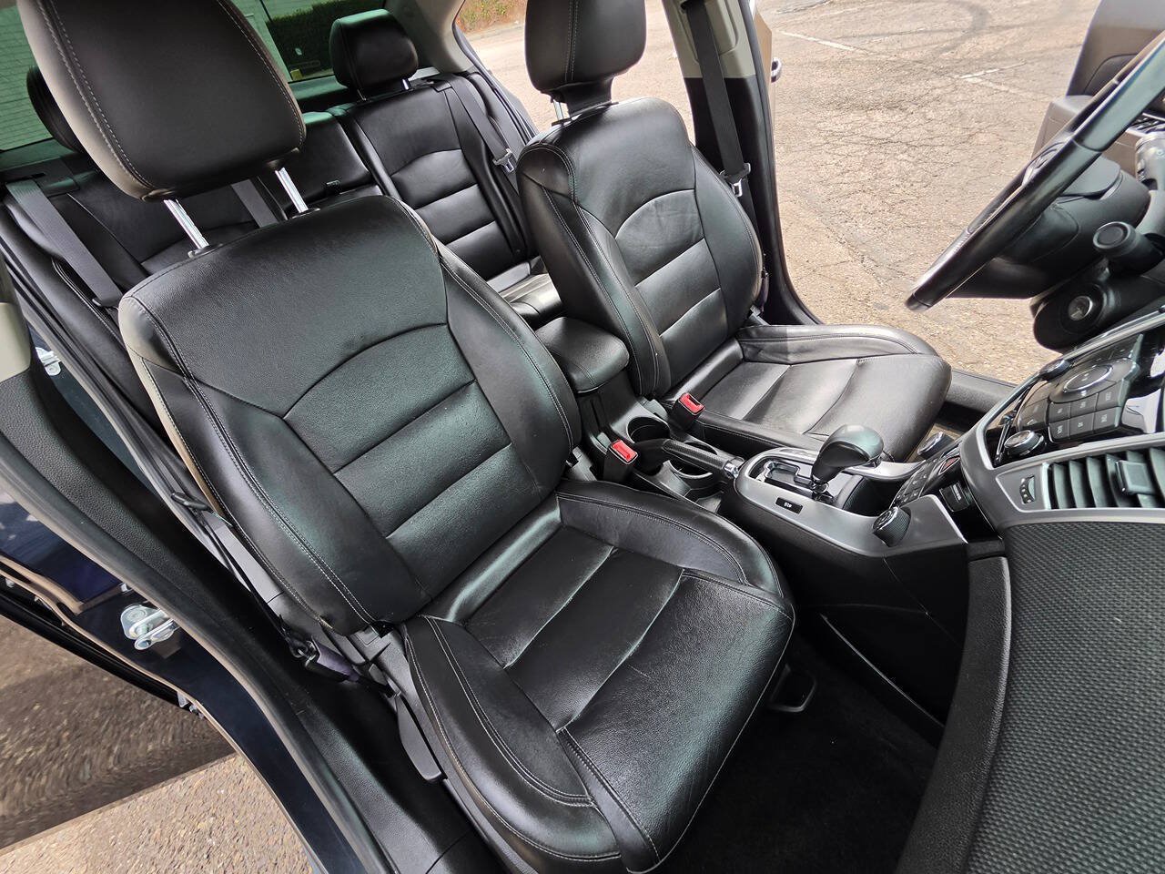 Used 2015 Chevrolet Cruze LT FWD image 33