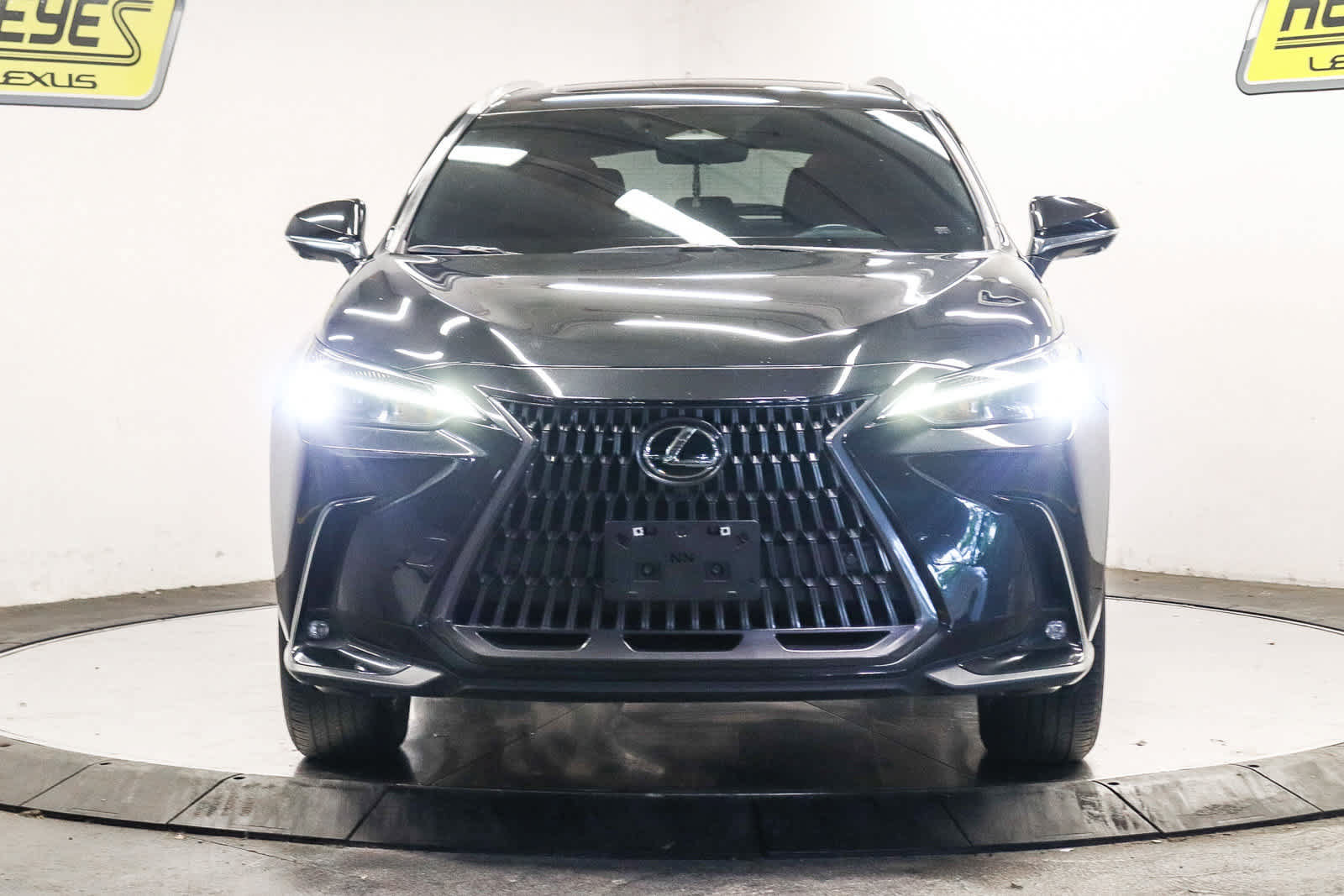 Used 2024 Lexus NX 350h AWD w/ Vision Package image 2