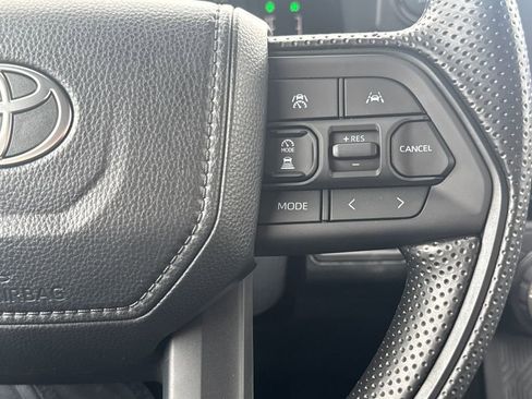 New 2026 Toyota Tacoma SR5 AWD/4WD image 23