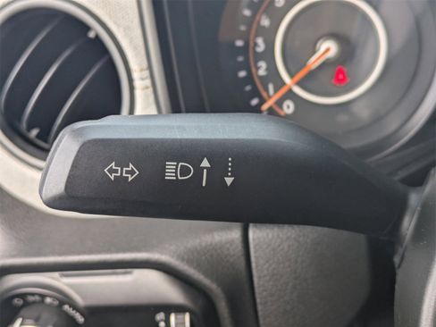 Used 2024 Jeep Gladiator Sport image 33