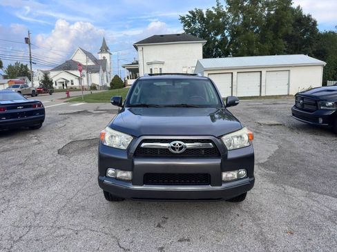 Used 2012 Toyota 4Runner Limited AWD/4WD image 2