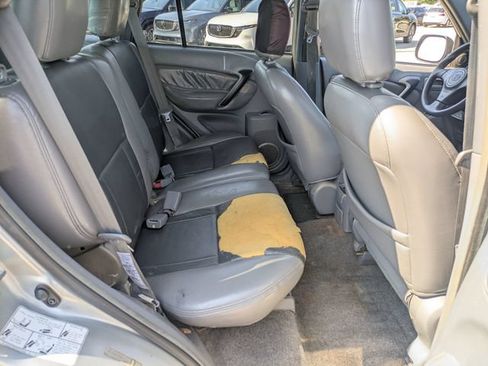 Used 2001 Toyota RAV4 2WD image 19