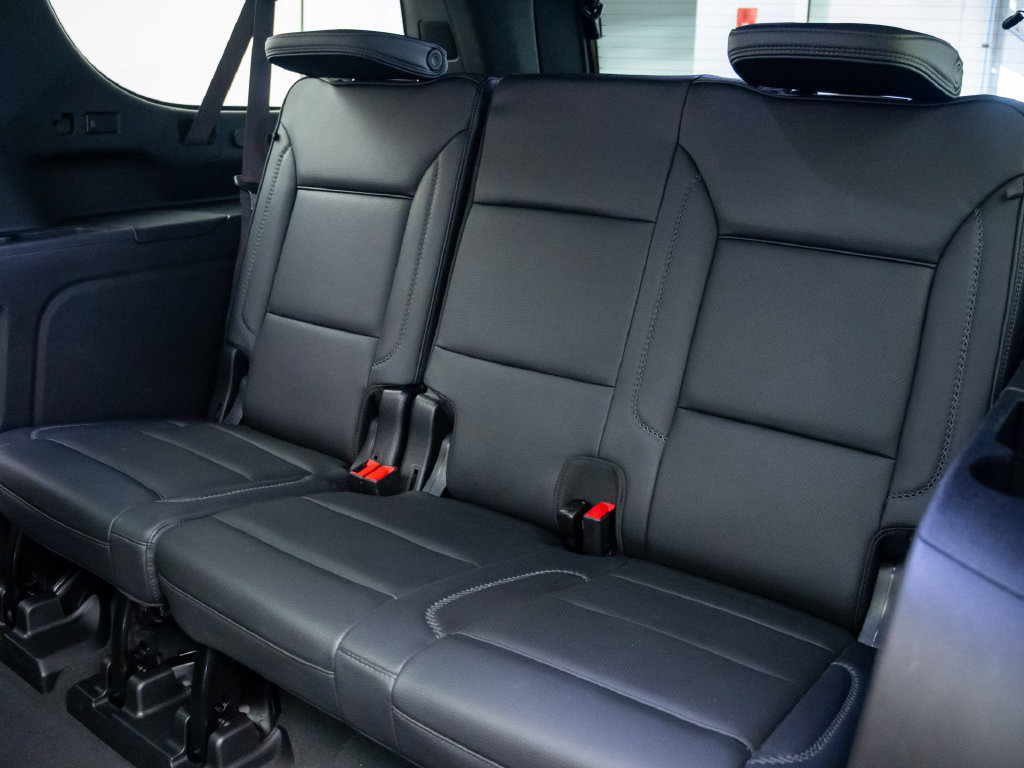 Used 2024 GMC Yukon XL Denali AWD/4WD image 20