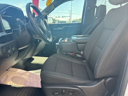 Used 2023 Chevrolet Silverado 1500 LT AWD/4WD image 16