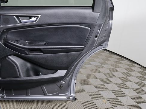 Used 2022 Ford Edge SEL w/ Convenience Package image 21