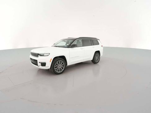 New 2025 Jeep Grand Cherokee L Summit image 4