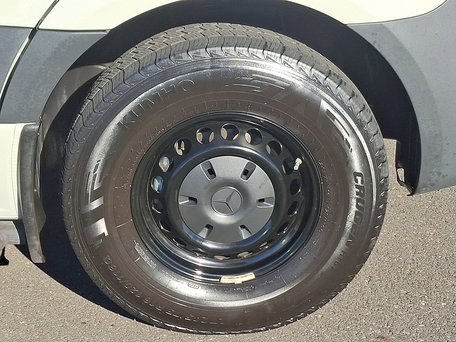 Used 2026 Mercedes-Benz Sprinter 2500 image 8