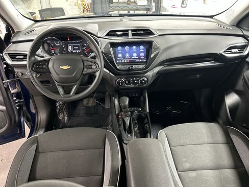 Certified 2023 Chevrolet TrailBlazer LT w/ Convenience Package FWD image 21