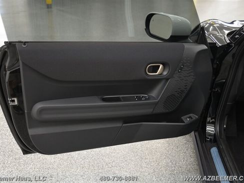 Used 2026 MINI Cooper 2-Door Hardtop FWD image 34