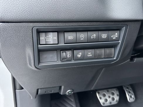 New 2026 Toyota Tundra Limited image 17