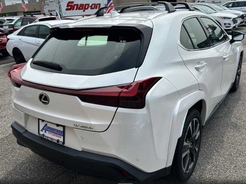 Used 2023 Lexus UX 250h FWD w/ Accessory Package (Z2) image 5