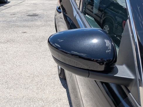 Used 2021 Ford Escape SE FWD image 12