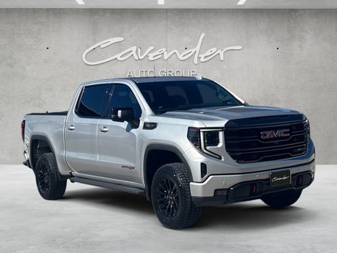 Used 2022 GMC Sierra 1500 AT4X image 2