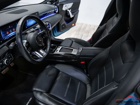 Used 2024 Mercedes-Benz CLA 35 AMG 4MATIC image 38