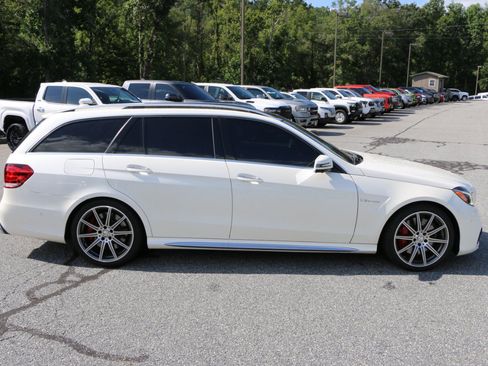 Used 2014 Mercedes-Benz E 63 AMG S-Model image 9