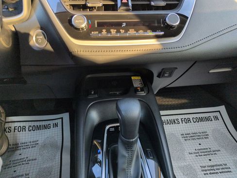 Used 2023 Toyota Corolla XLE image 18