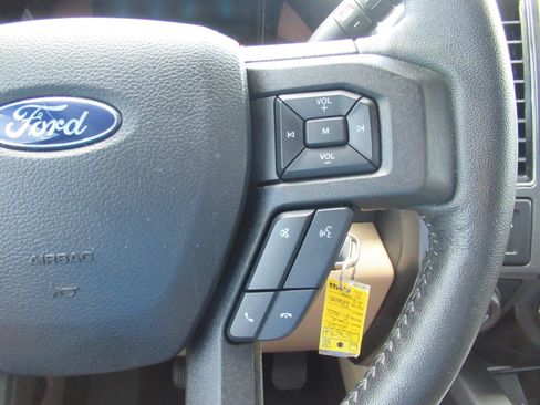 Used 2020 Ford F150 XLT w/ Equipment Group 302A Luxury RWD image 24