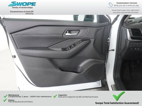 Used 2026 Nissan Rogue Dark Armor AWD/4WD image 14