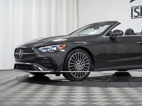 Certified 2024 Mercedes-Benz CLE 450 4MATIC Cabriolet image 27