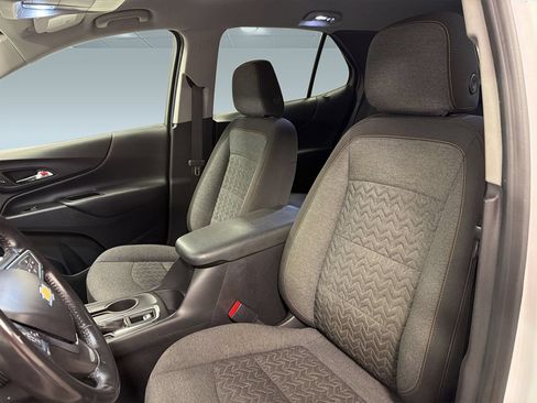 Used 2022 Chevrolet Equinox LT AWD/4WD image 5