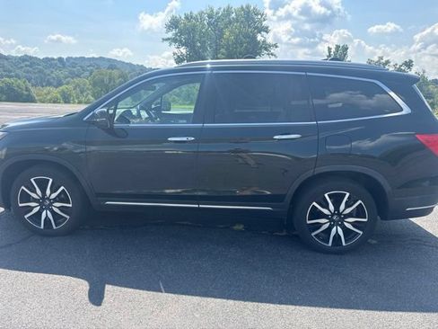 Used 2021 Honda Pilot Touring image 6