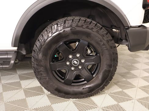 Used 2025 Ford Bronco Outer Banks AWD/4WD image 19