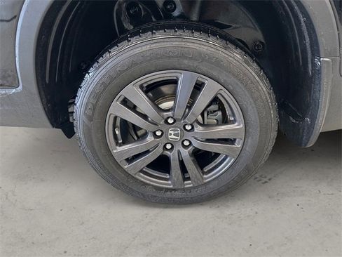 Used 2017 Honda Ridgeline Sport image 14