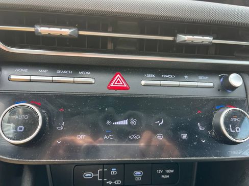 Used 2024 Hyundai Sonata SEL AWD/4WD image 18