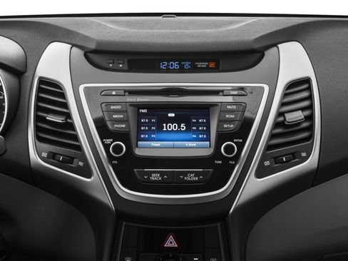 Used 2016 Hyundai Elantra SE FWD image 7
