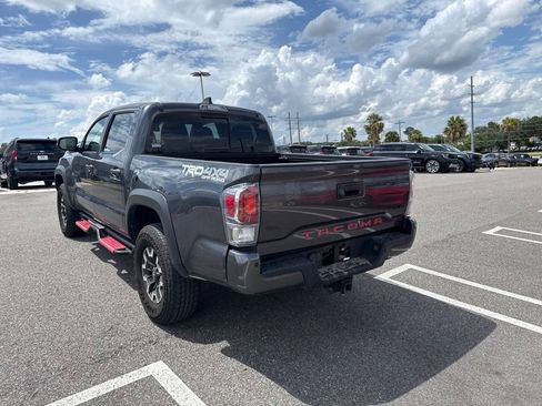 Used 2023 Toyota Tacoma TRD Off-Road w/ Technology Package AWD/4WD image 3