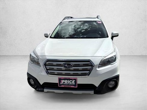 Used 2016 Subaru Outback 2.5i Limited image 2