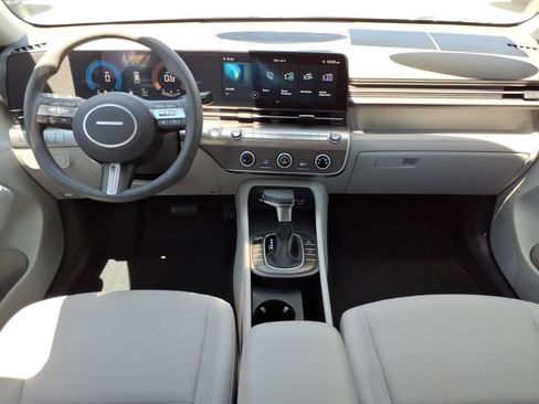 Used 2026 Hyundai Kona SE FWD image 15