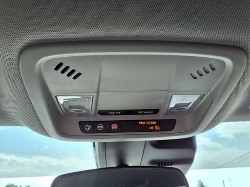 Used 2023 Chevrolet Malibu RS FWD image 26