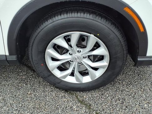 Certified 2024 Honda CR-V LX image 10