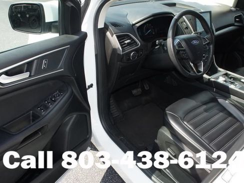 Used 2024 Ford Edge SEL AWD/4WD image 4