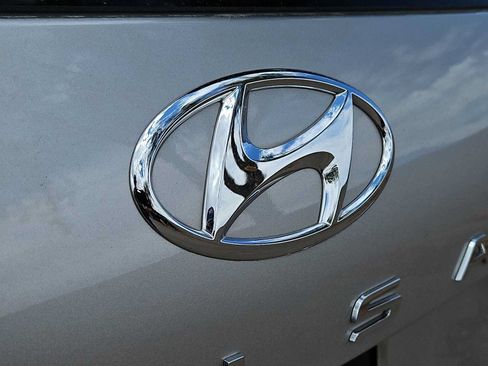 Certified 2025 Hyundai Palisade SEL FWD image 11