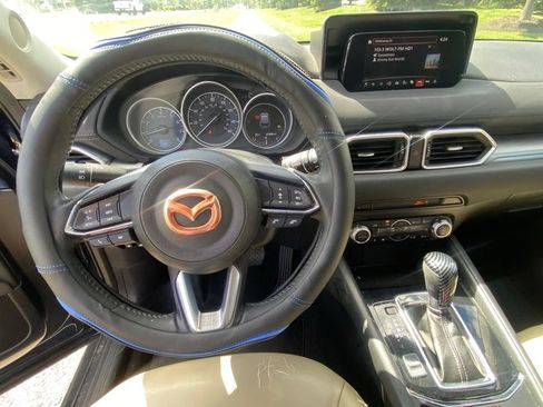 Used 2018 MAZDA CX-5 Touring FWD image 10