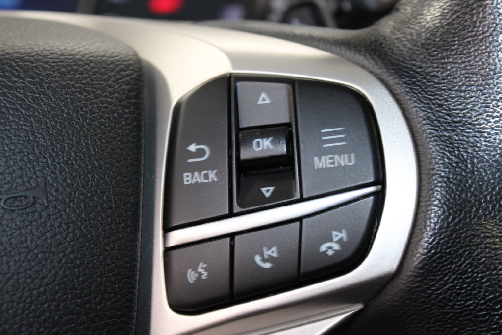 Used 2021 Ford Explorer Limited w/ Hybrid Equipment Group 310A AWD/4WD image 31