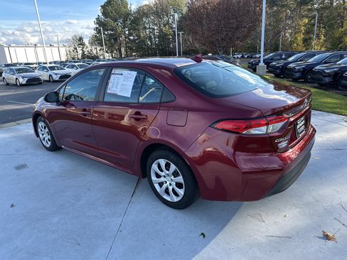 Certified 2024 Toyota Corolla LE image 8