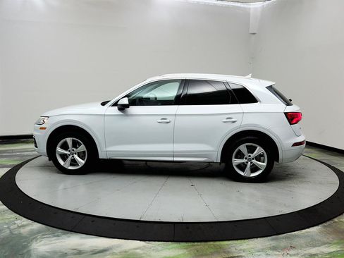 Used 2020 Audi Q5 2.0T Premium w/ Convenience Package AWD/4WD image 8