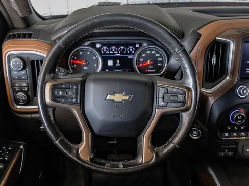Used 2022 Chevrolet Silverado 3500 High Country w/ Technology Package AWD/4WD image 15
