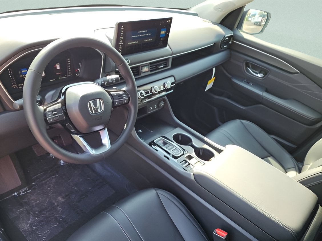 New 2026 Honda Pilot Touring image 16