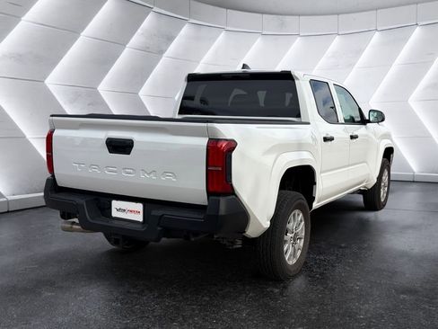 Used 2025 Toyota Tacoma SR RWD image 4