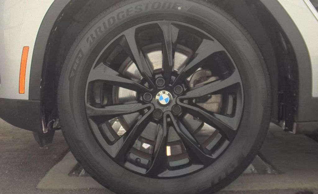 Used 2019 BMW X3 xDrive30i w/ Premium Package AWD/4WD image 11
