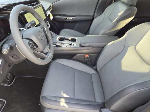 New 2026 Lexus RZ 350e 2WD w/ Convenience Package image 9