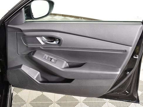 Used 2025 Honda Accord EX-L image 33