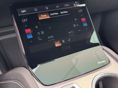 New 2026 Cadillac Vistiq Sport image 26