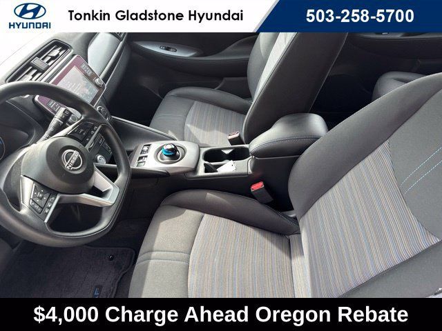 Used 2025 Nissan Leaf S FWD image 12