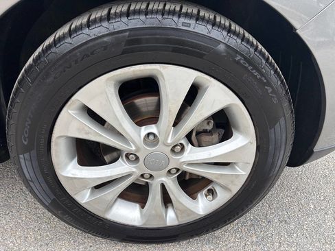 Used 2016 Kia Soul + FWD image 20